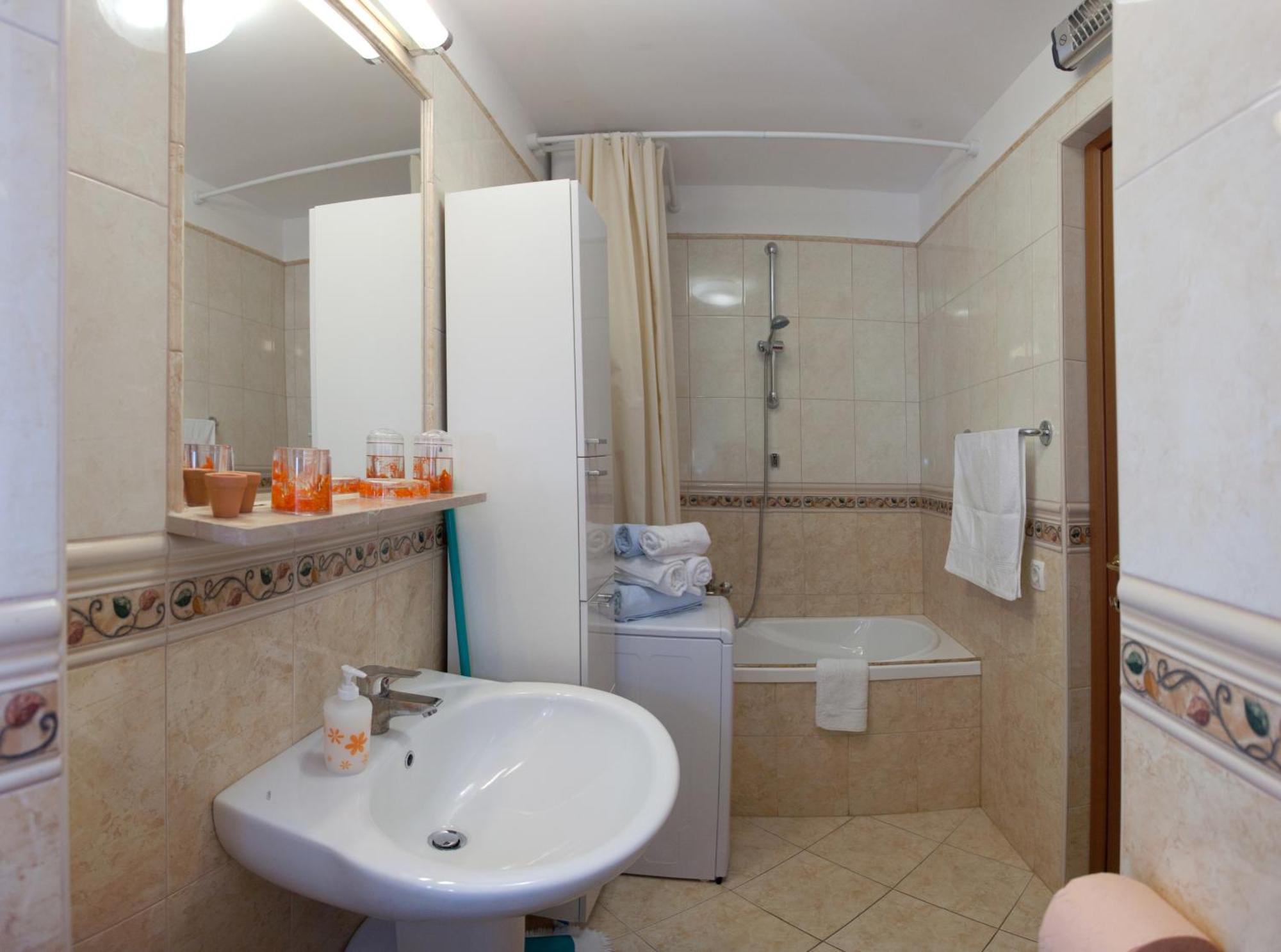 Residence Apartments Anamaria Podstrana Exterior photo